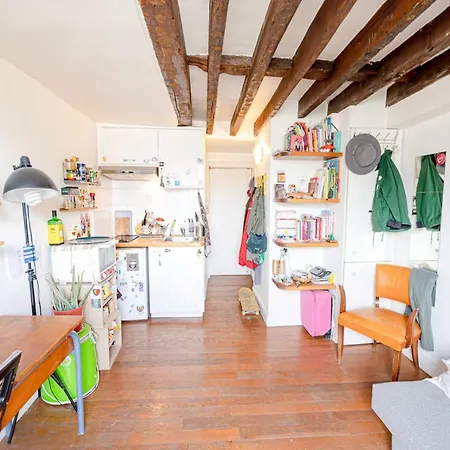 Charming Studio With Balcon-grands Boulevards